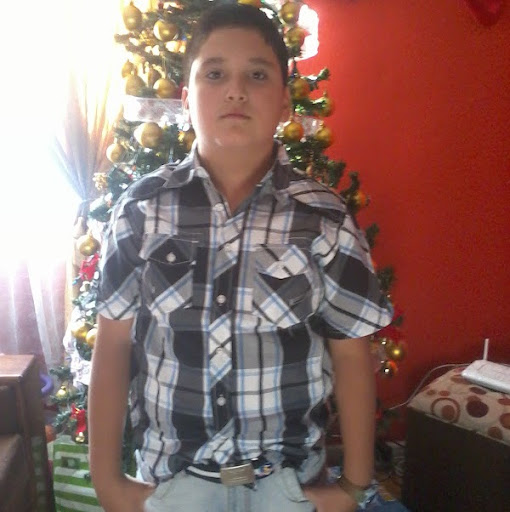 Erick Canales Photo 11