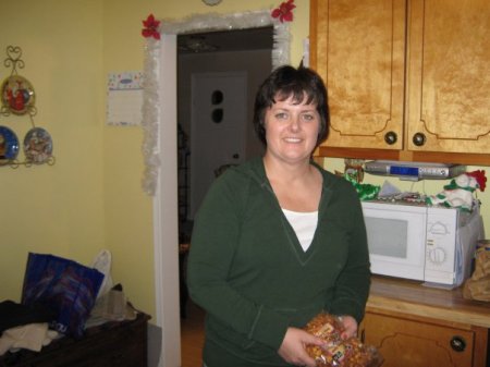 Sandra Young Photo 29
