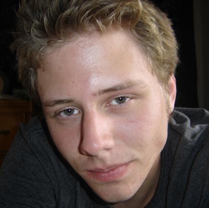 Travis Nicholson Photo 13