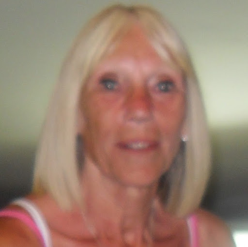 Pamela Parry Photo 10