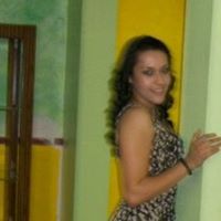 Karina Peralta Photo 1