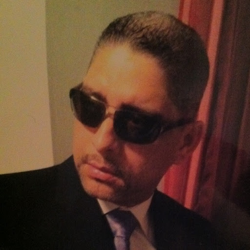 Gustavo Rosario Photo 15