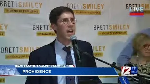 Brett Smiley Photo 16