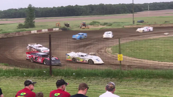 Kyle Barger Photo 25