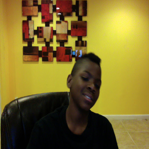 Tyrone May Photo 4