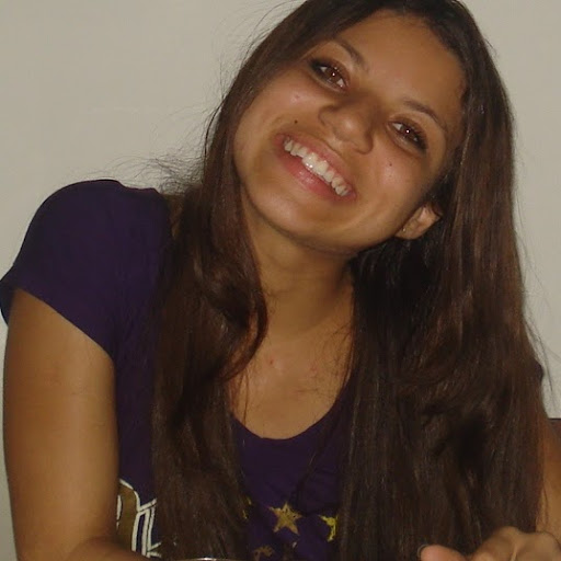 Cristiane Oliveira Photo 16