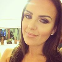 Danielle Oakley Photo 1