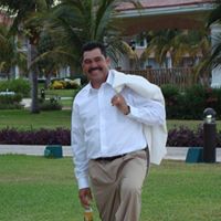 Manuel Samaniego Photo 4