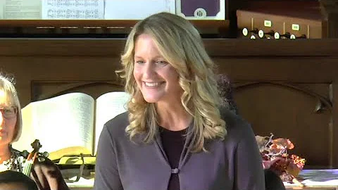Jennifer Woody Photo 29