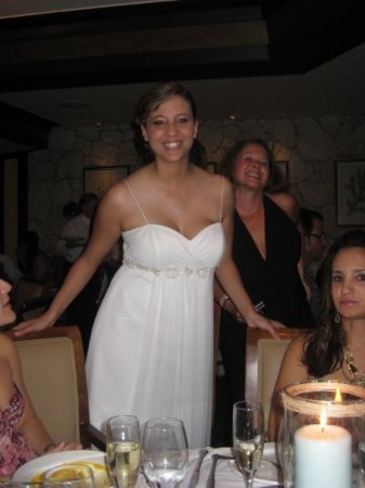 Angie Garcia Photo 21
