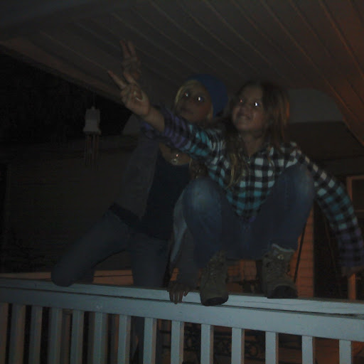 Shannon Wynn Photo 10
