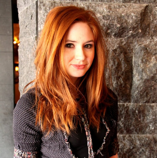 Karen Gillan Photo 15