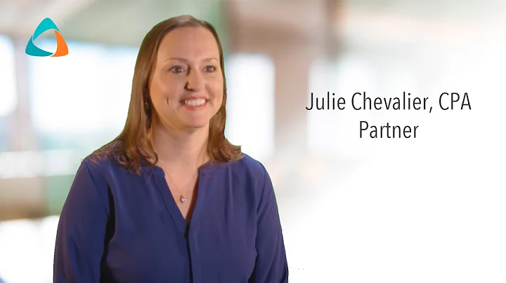 Julie Chevalier Photo 30