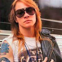 Mary Holly Photo 4