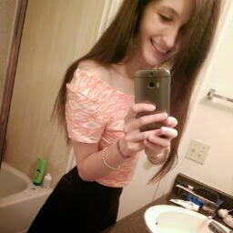 Emma Spicer Photo 11
