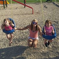 Ashley Ryckman Photo 3