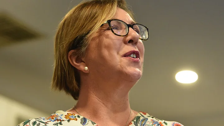 Catherine King Photo 38