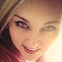 Amanda Leonard Photo 6