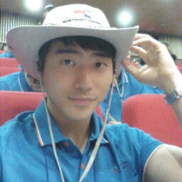 Joon Jung Photo 12