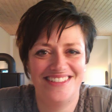 Theresa Mitchell Photo 14