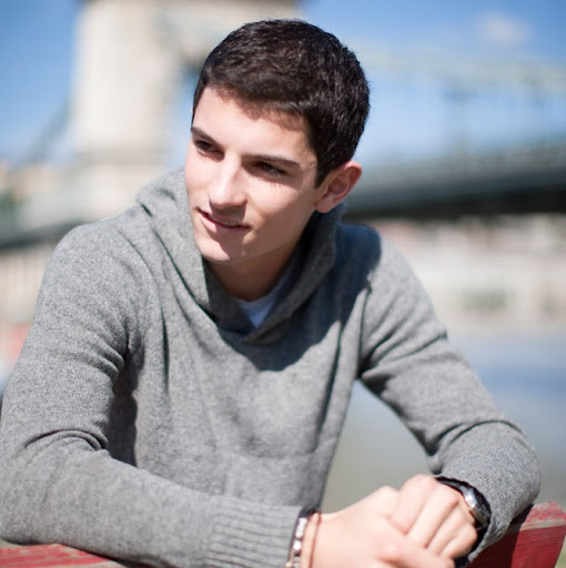 Alexander Rossi Photo 9