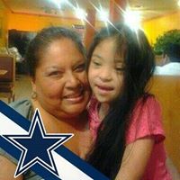 Esmeralda Castaneda Photo 9