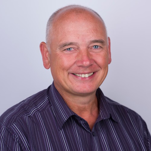 Tony Dickinson Photo 14