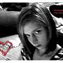 Kristen Hardin Photo 15