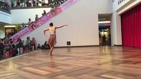 Lisa Takata Photo 3