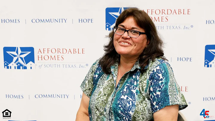 Veronica Salazar Photo 27