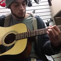 Christopher Welch Photo 9