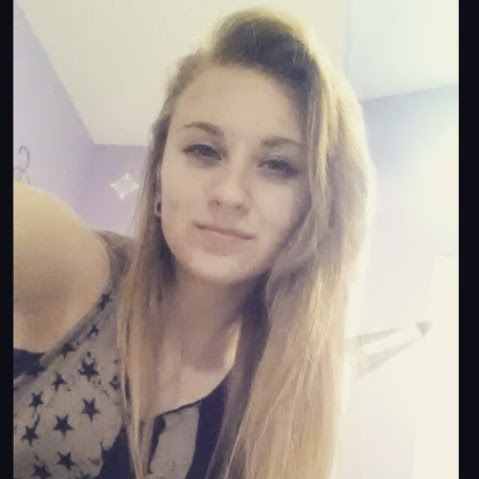Shelby Edwards Photo 12