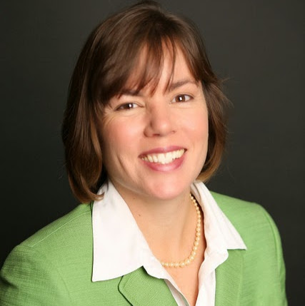 Sara Kerr Photo 10