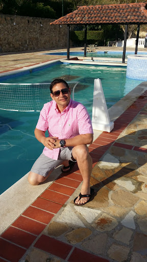 Benny Vargas Photo 16