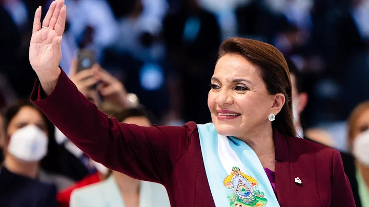 Xiomara Castro Photo 40