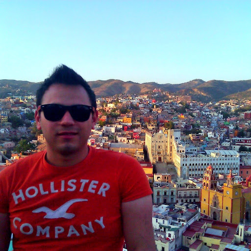 Luis Vaquera Photo 9