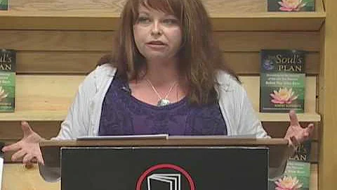 Staci Wells Photo 17