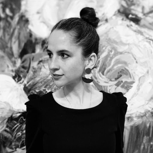 Elizabeth Fielder Photo 11