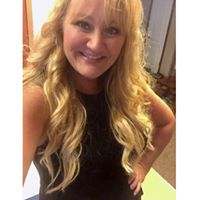 Elizabeth Burnette Photo 1
