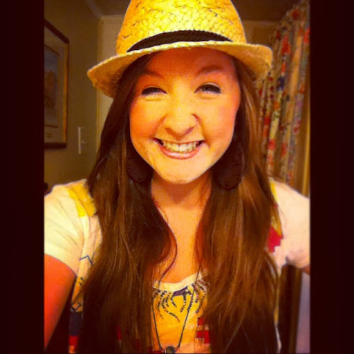 Emily Fish Photo 9
