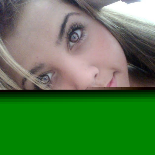 Amanda Freitas Photo 14