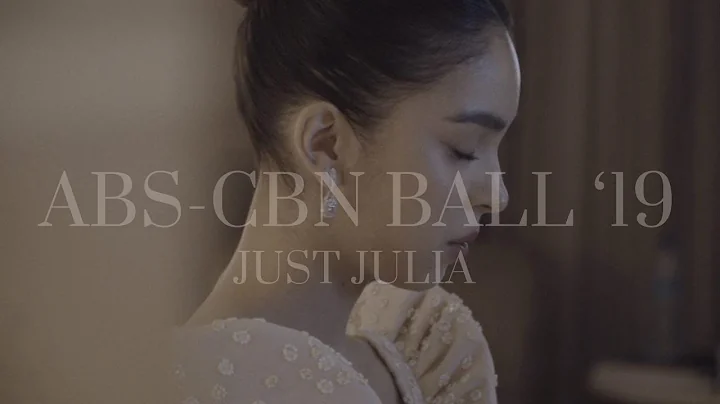 Julia Ball Photo 27
