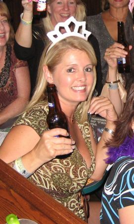 Kelli Pettit Photo 10