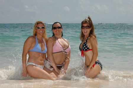 Tara Decker Photo 15