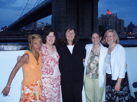 Suzanne Shell Photo 4