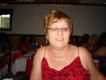 Catherine Williams Photo 20