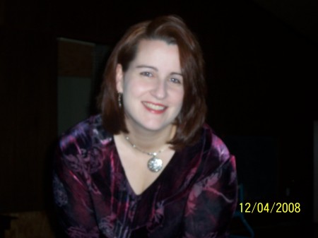 Kellie Gardner Photo 12