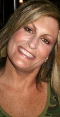 Tracy Moore Photo 21