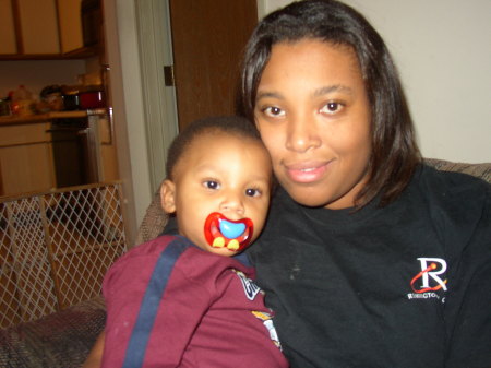 Tanesha Howard Photo 11