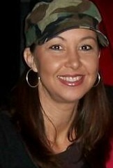 Renee Thorne Photo 12